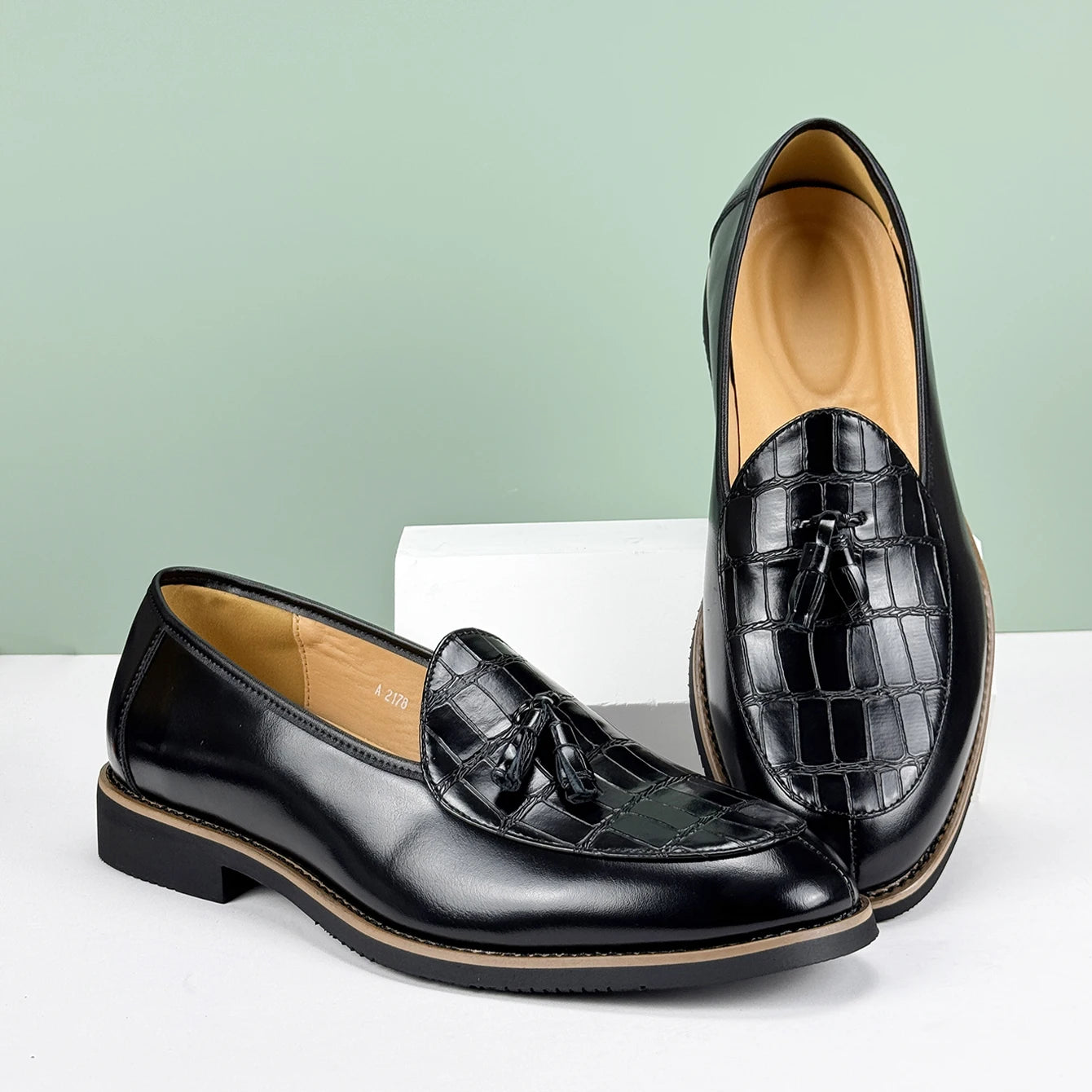 Modena Leather Loafer