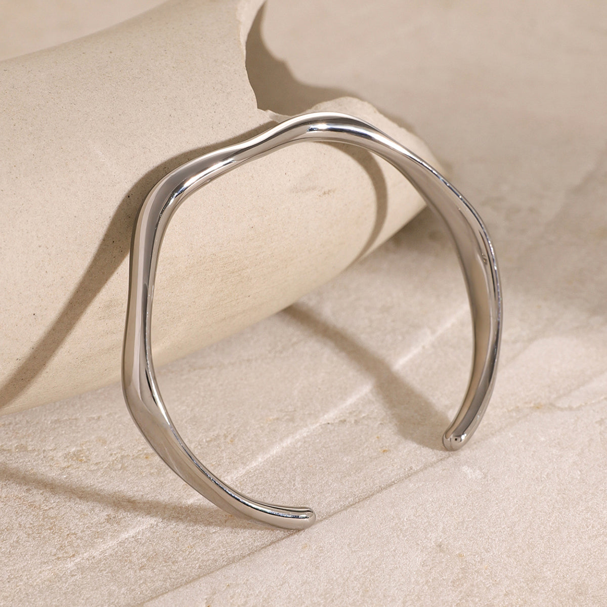 Kaia Wave Cuff