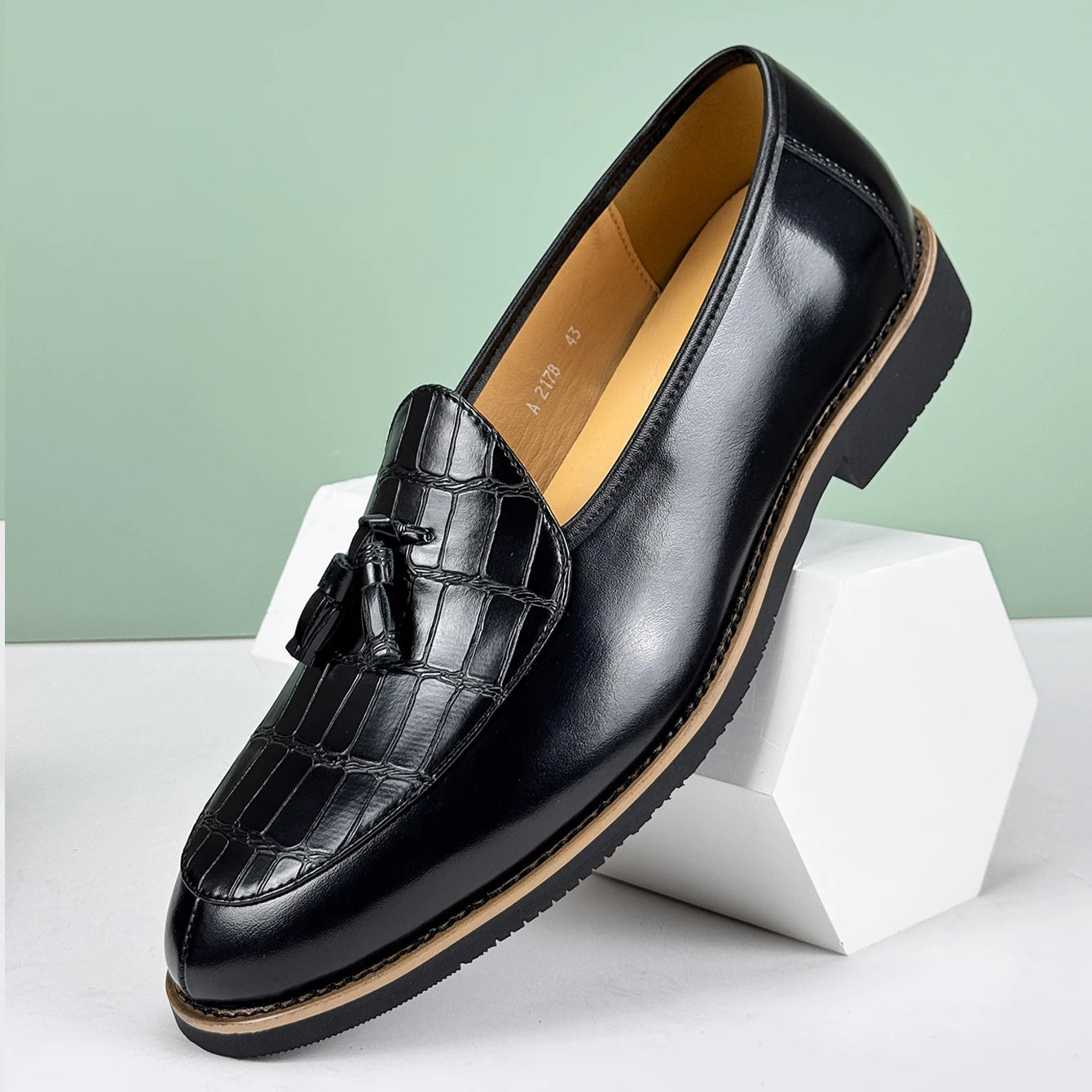 Modena Leather Loafer