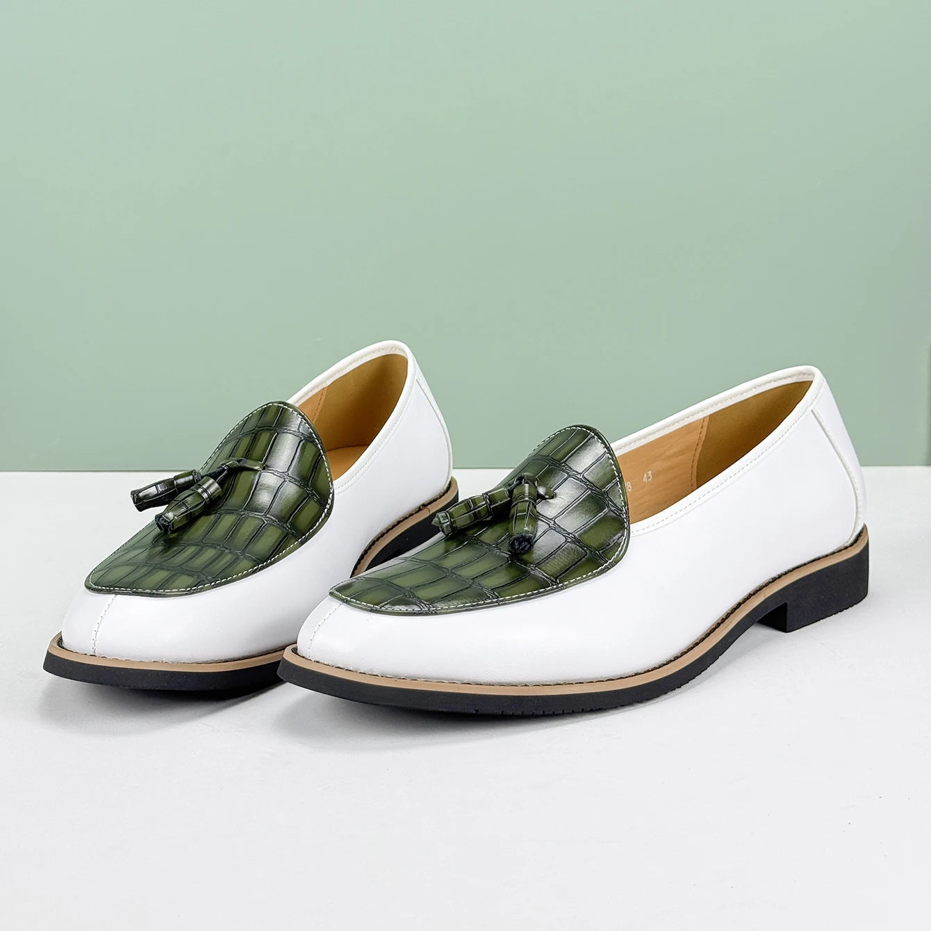 Modena Leather Loafer